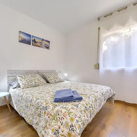 Roc-mar-2 By Interhome Rosas